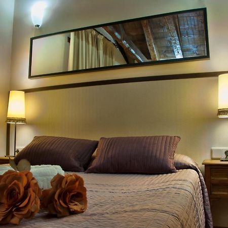 Hostal Alfonso XII By Toledo Ap מראה חיצוני תמונה