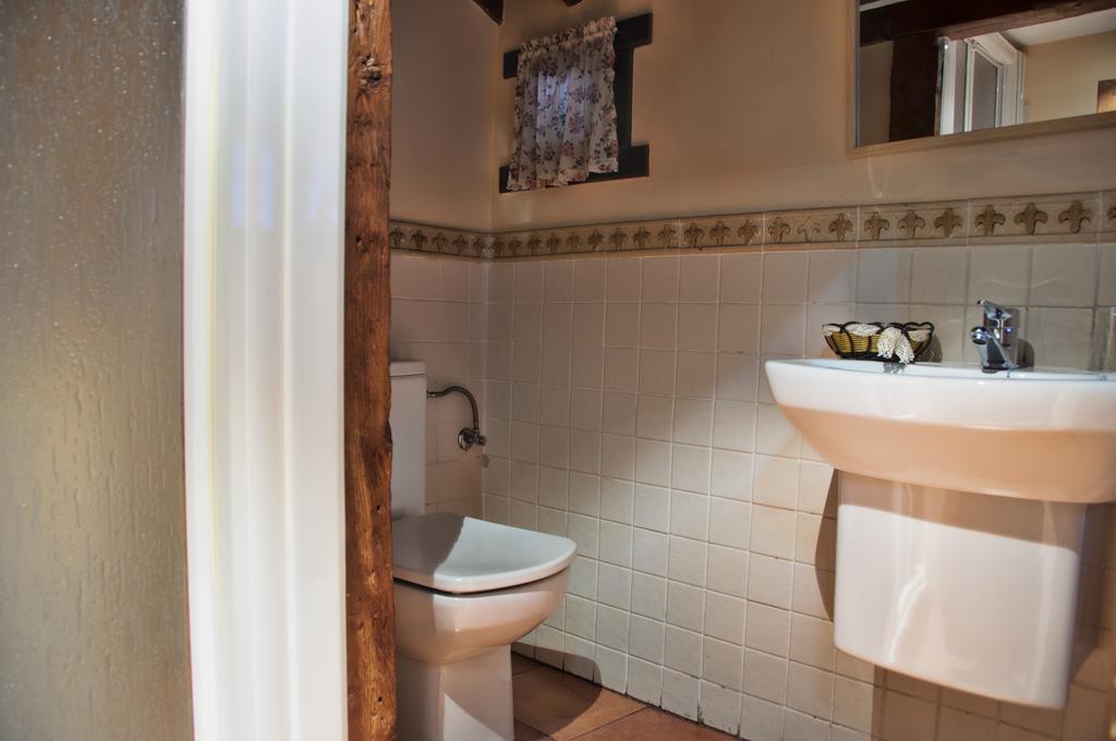 Hostal Alfonso XII By Toledo Ap מראה חיצוני תמונה
